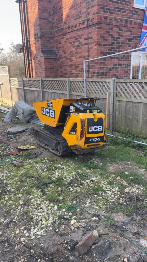 Tracked power barrow
